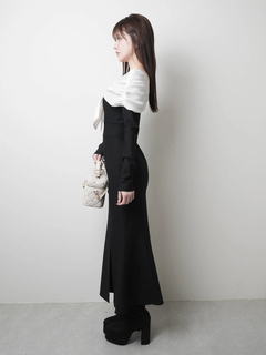 LIP SERVICE(リップサービス) |リボンオフショルバイカラーワンピース