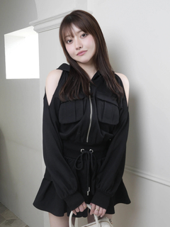 LIP SERVICE(リップサービス) |オープンショルダースウェットフーディーワンピース