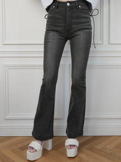 LIP SERVICE(リップサービス) |キルティングポケットフレアデニムパンツ