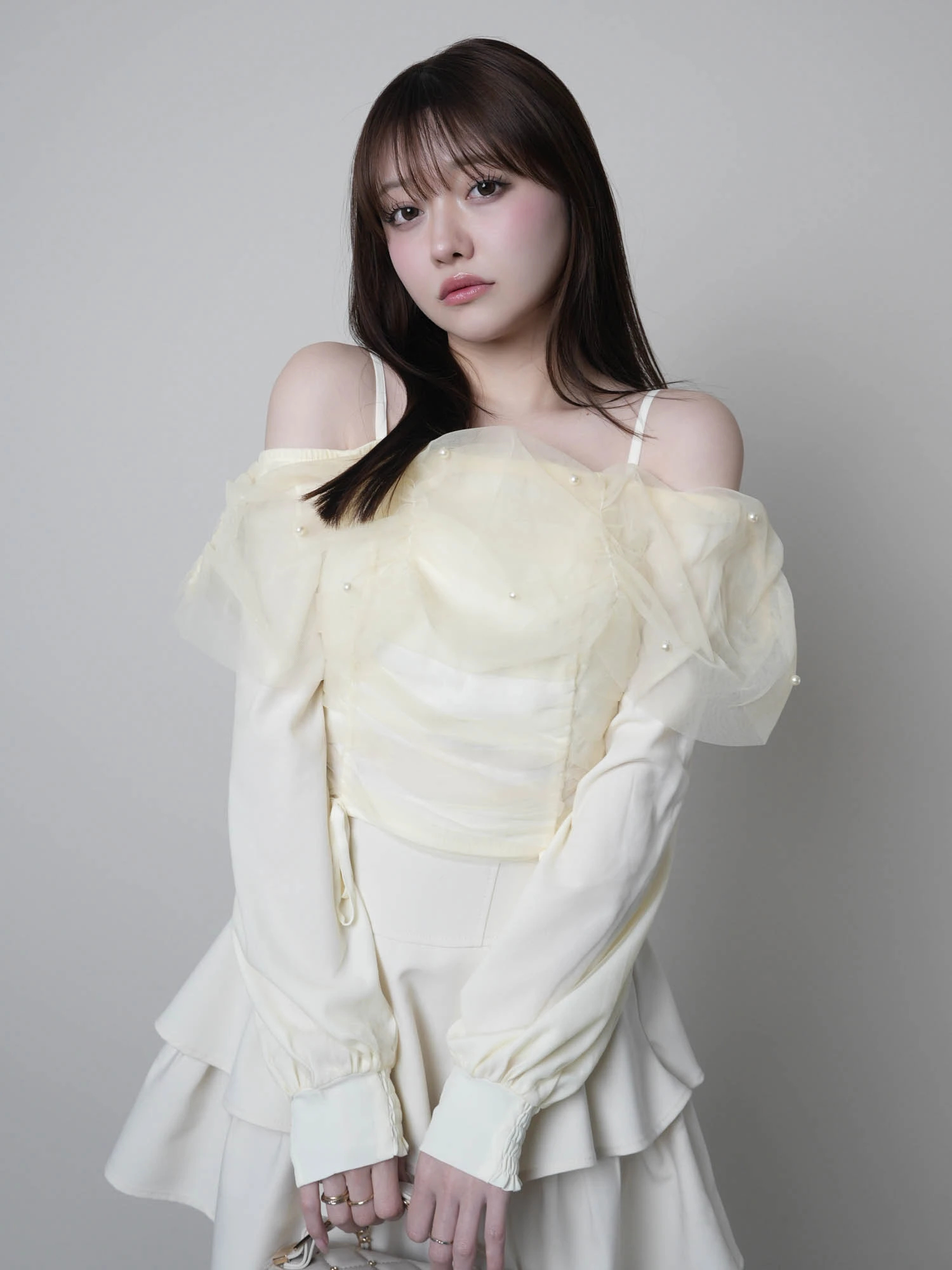 LIP SERVICE（リップサービス）｜ チュールギャザーオフショルトップス