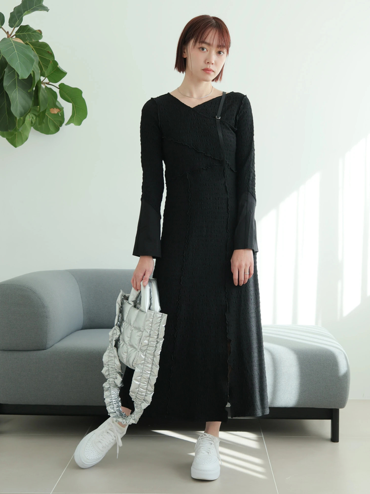 カットワンピース （大人気の白ストレートタックカットワンピース） 