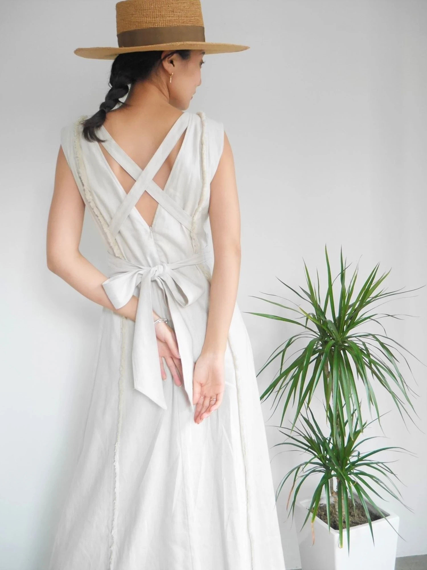 Ladymade レディメイド Backクロスフリンジワンピース アイテムの詳細 Atomicboxx アトミックボックス