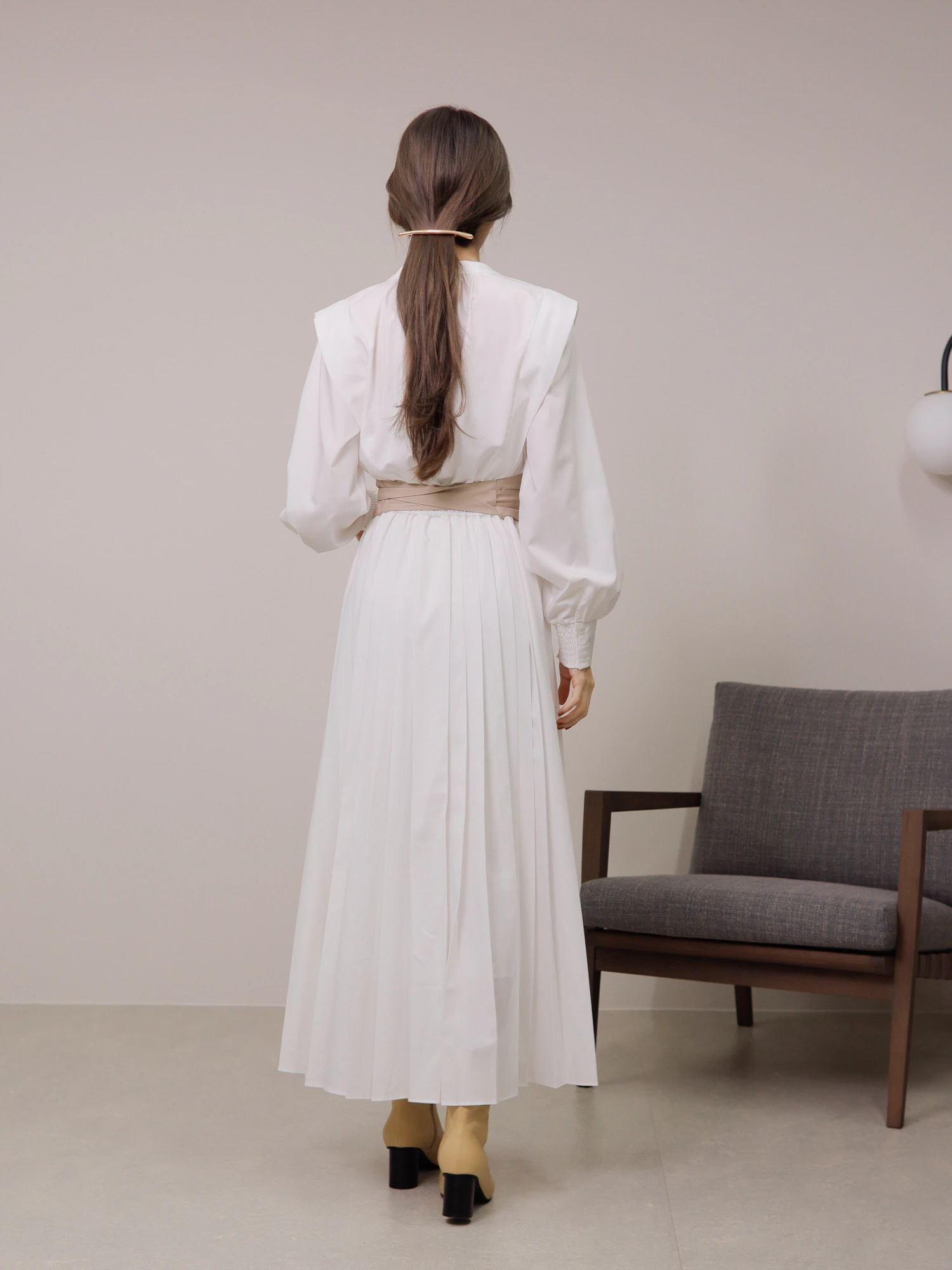 LADYMADE（レディメイド）｜ サッシュベルトプリーツシャツワンピース