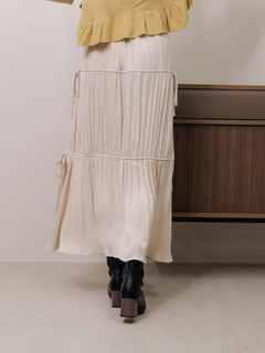 LADYMADE(レディメイド) |サイドリボンサテンティアードスカート