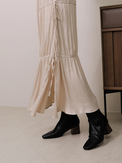 LADYMADE(レディメイド) |サイドリボンサテンティアードスカート