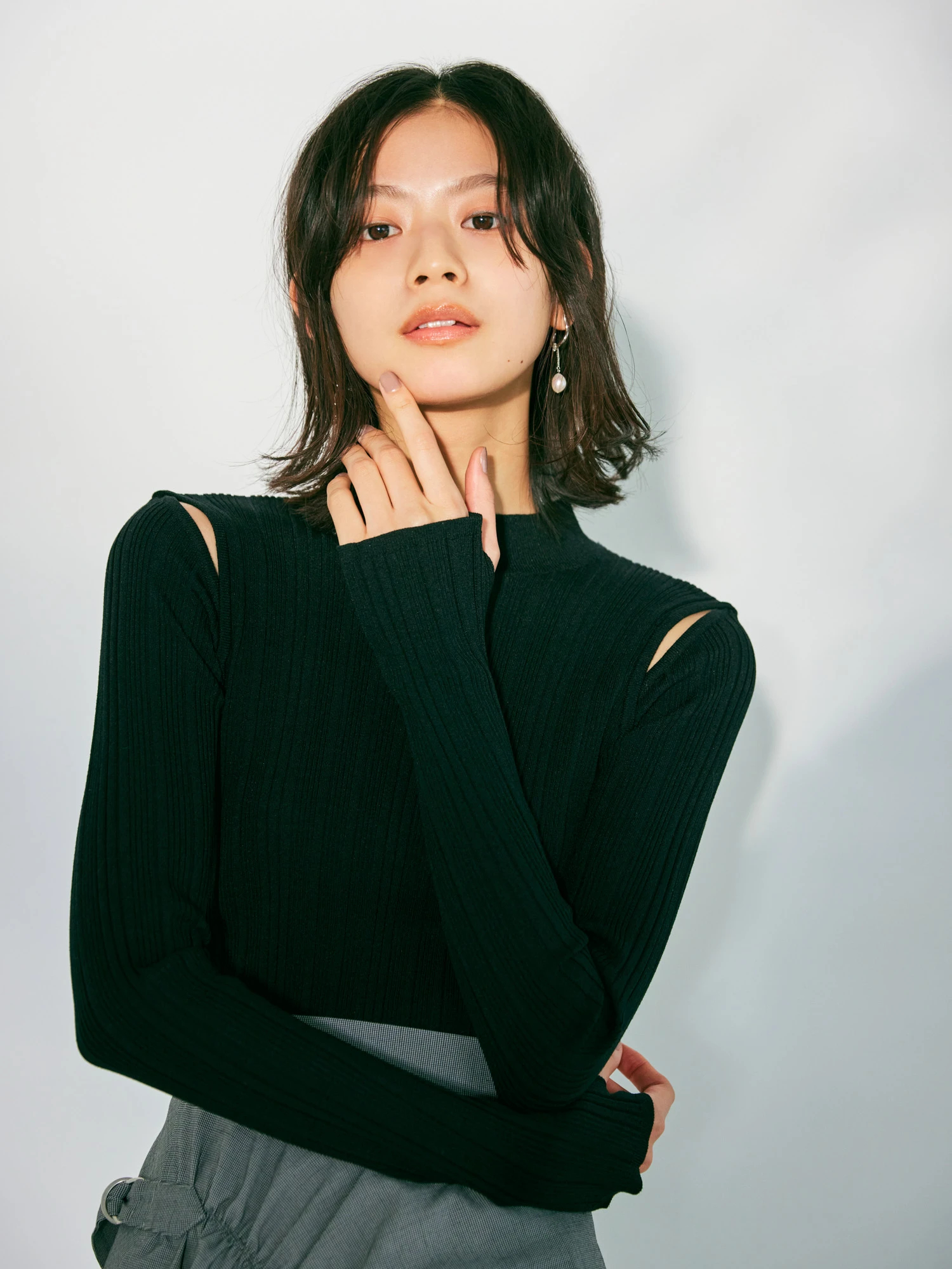 LADYMADE（レディメイド）｜ スリットショルダー2WAYリブニット