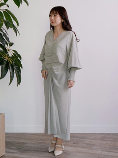 LADYMADE(レディメイド) |フロントシャーリングワンピース