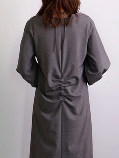 LADYMADE(レディメイド) |フロントシャーリングワンピース