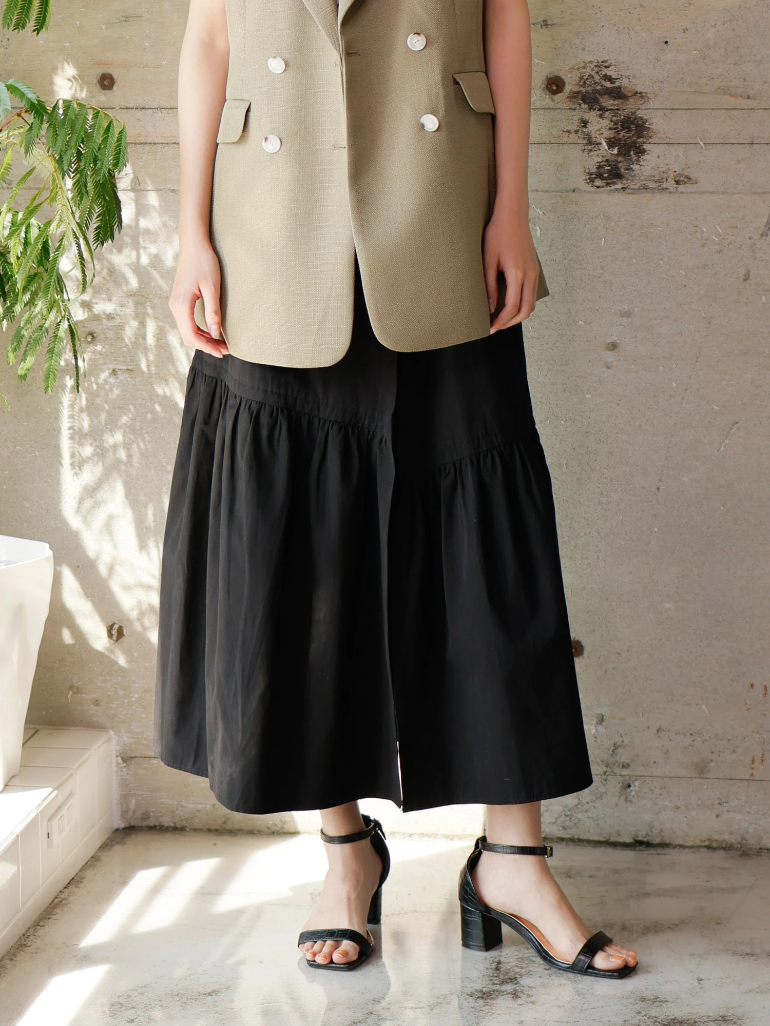 LADYMADE（レディメイド）｜ ラップティアードスカート アイテムの詳細