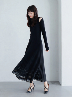 LADYMADE(レディメイド) |スリットスリーブプリーツニットワンピース