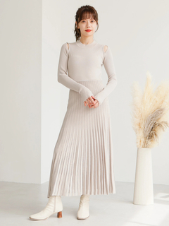 LADYMADE(レディメイド) |スリットスリーブプリーツニットワンピース