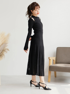 LADYMADE(レディメイド) |スリットスリーブプリーツニットワンピース
