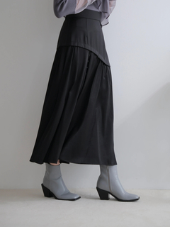 LADYMADE(レディメイド) |サテンスリットフレアスカート