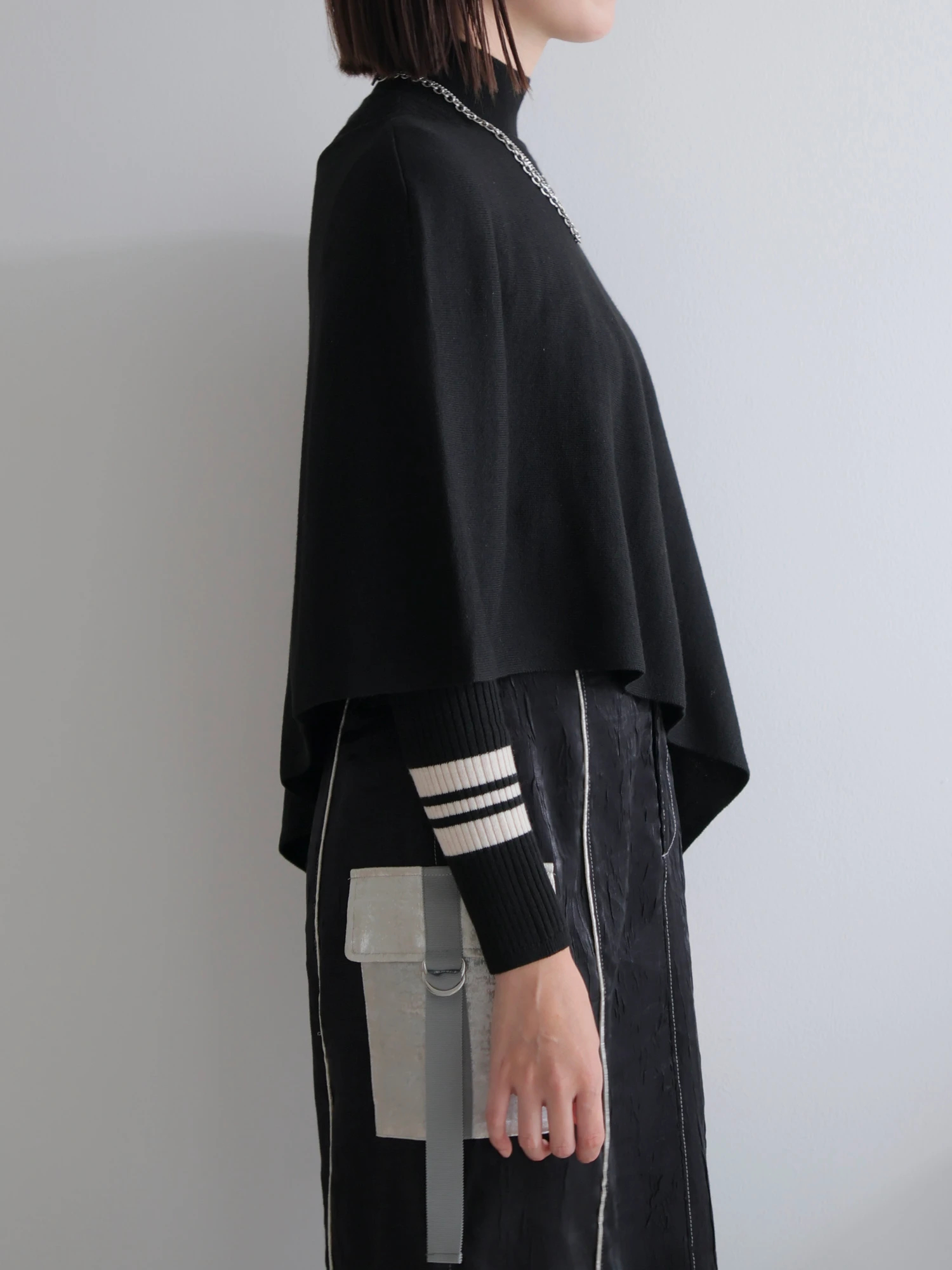 LADYMADE（レディメイド）｜ ケープセットラインリブニット アイテムの