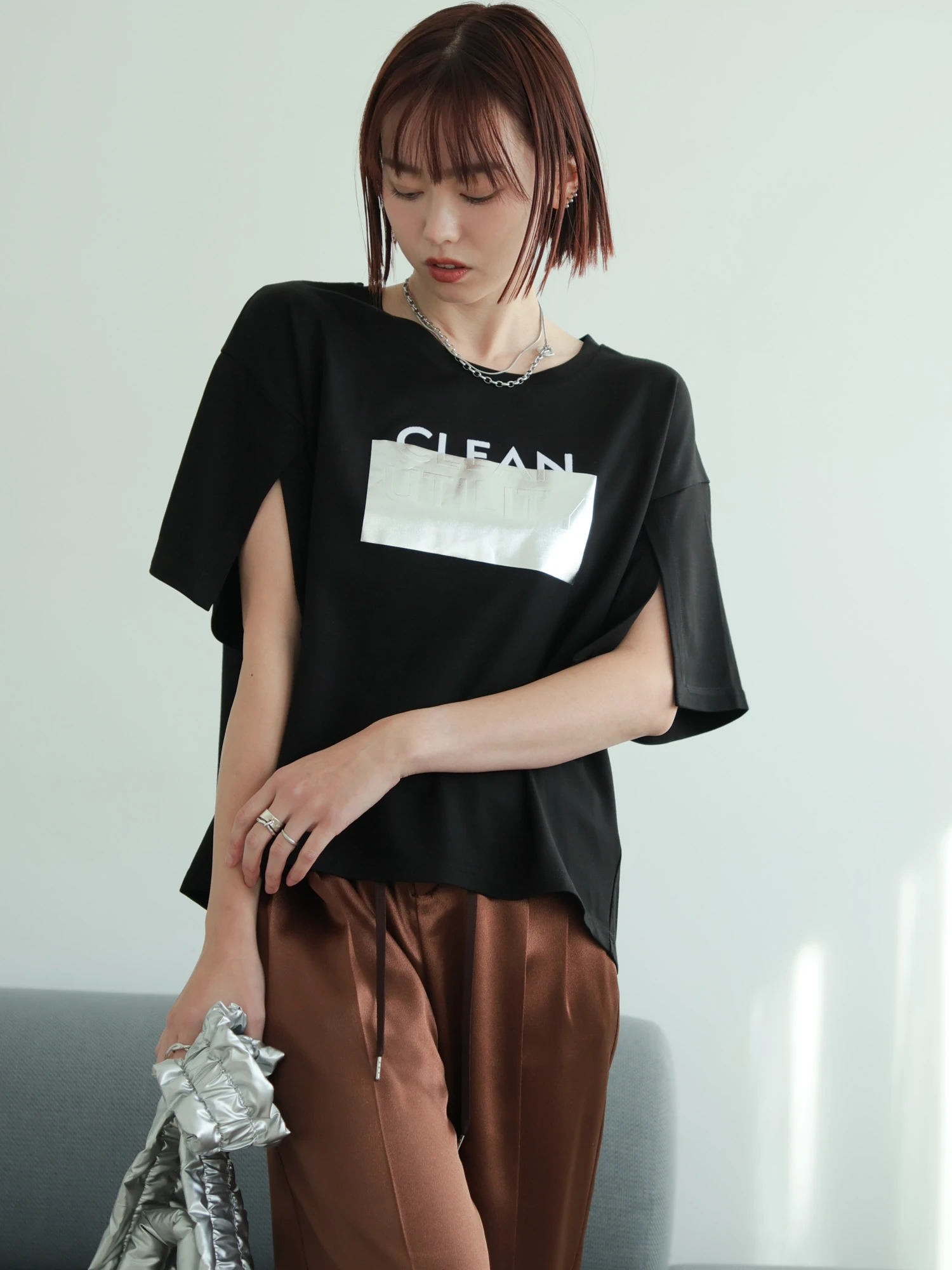 LADYMADE（レディメイド）｜ シルバープリントロゴTシャツ アイテムの