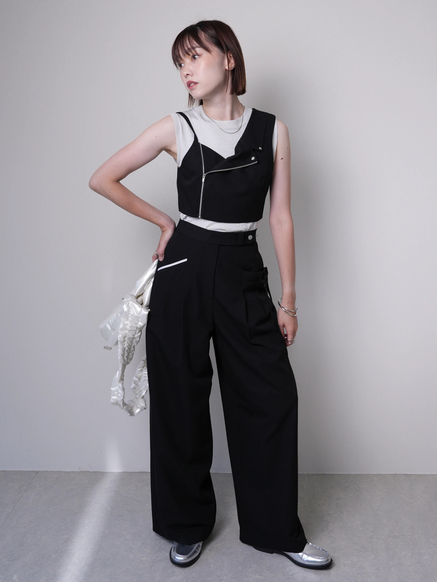 LADYMADE（レディメイド）｜ アシメリボンポケットタックワイドパンツ