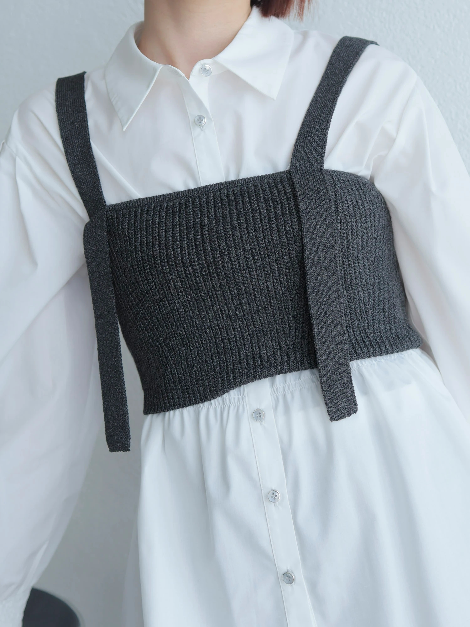 シャーリングシャツ×ニットビスチェセット LADYMADE（レディメイド）｜ シャーリングシャツ×ニットビスチェ