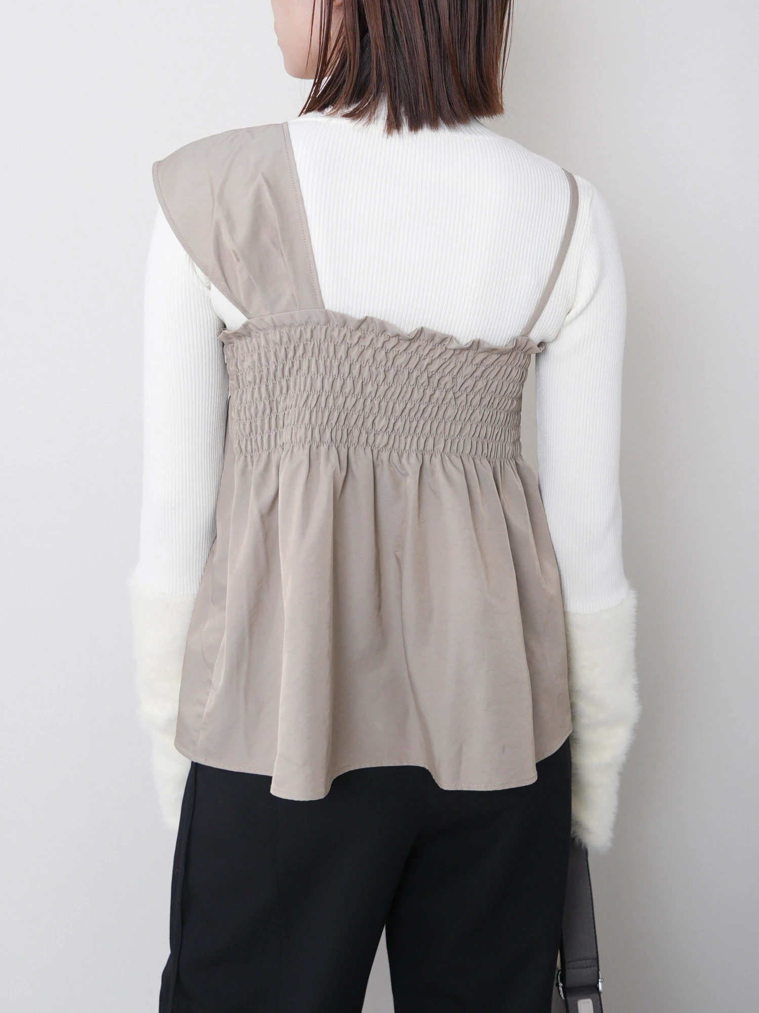 LADYMADE（レディメイド）｜ フェザースリーブニット×リボンキャミSET