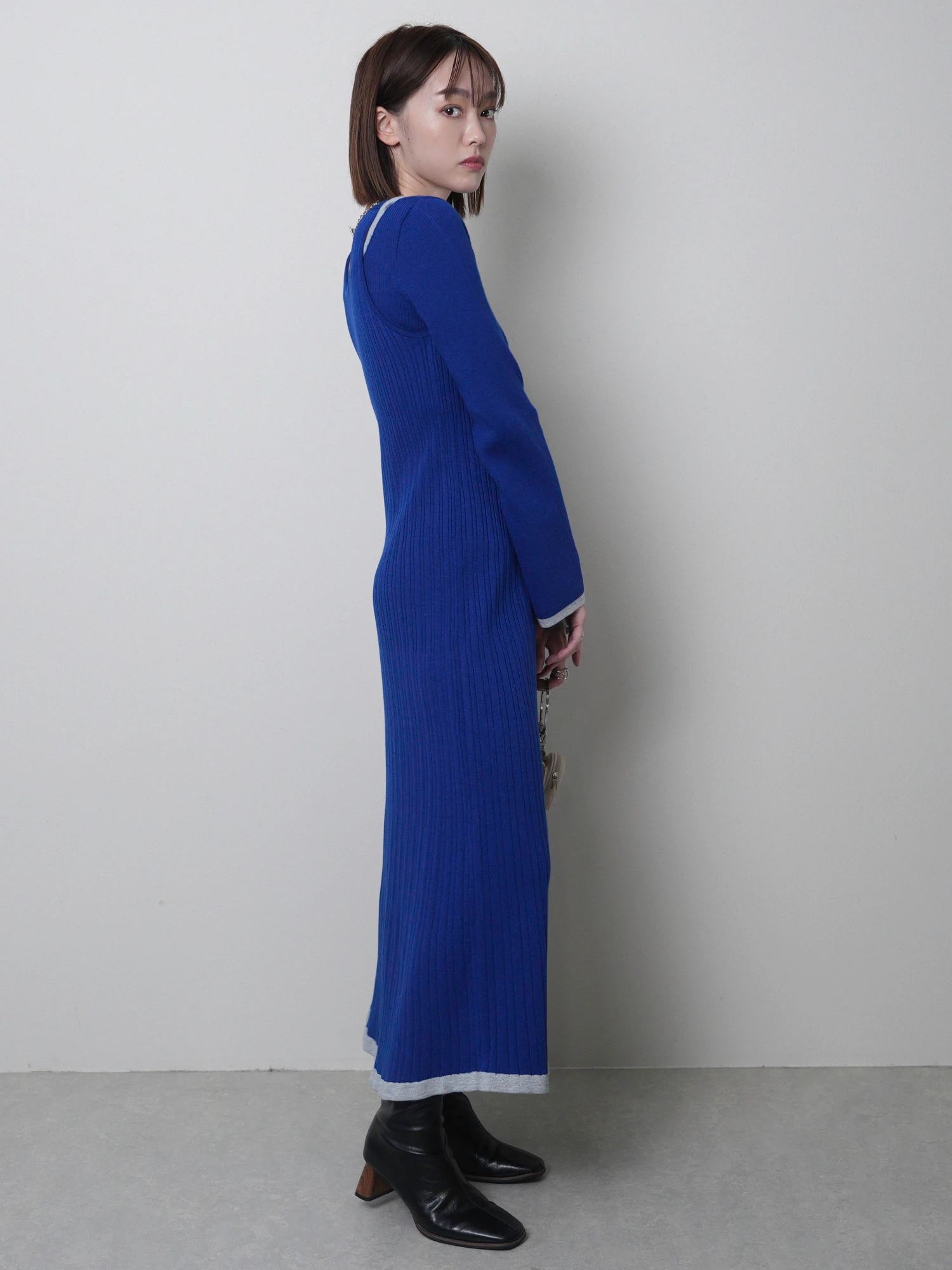 LADYMADE（レディメイド）｜ フロントジップレイヤードニット