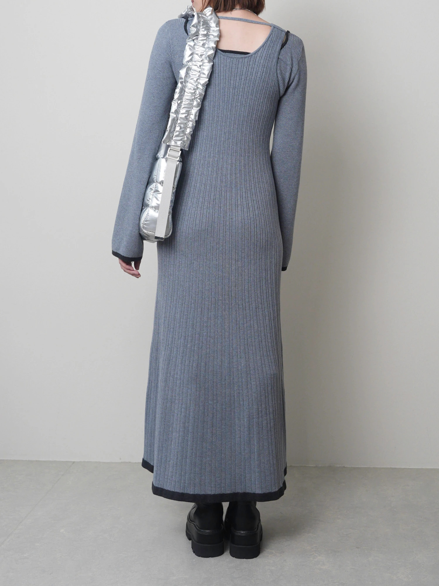 LADYMADE（レディメイド）｜ フロントジップレイヤードニット