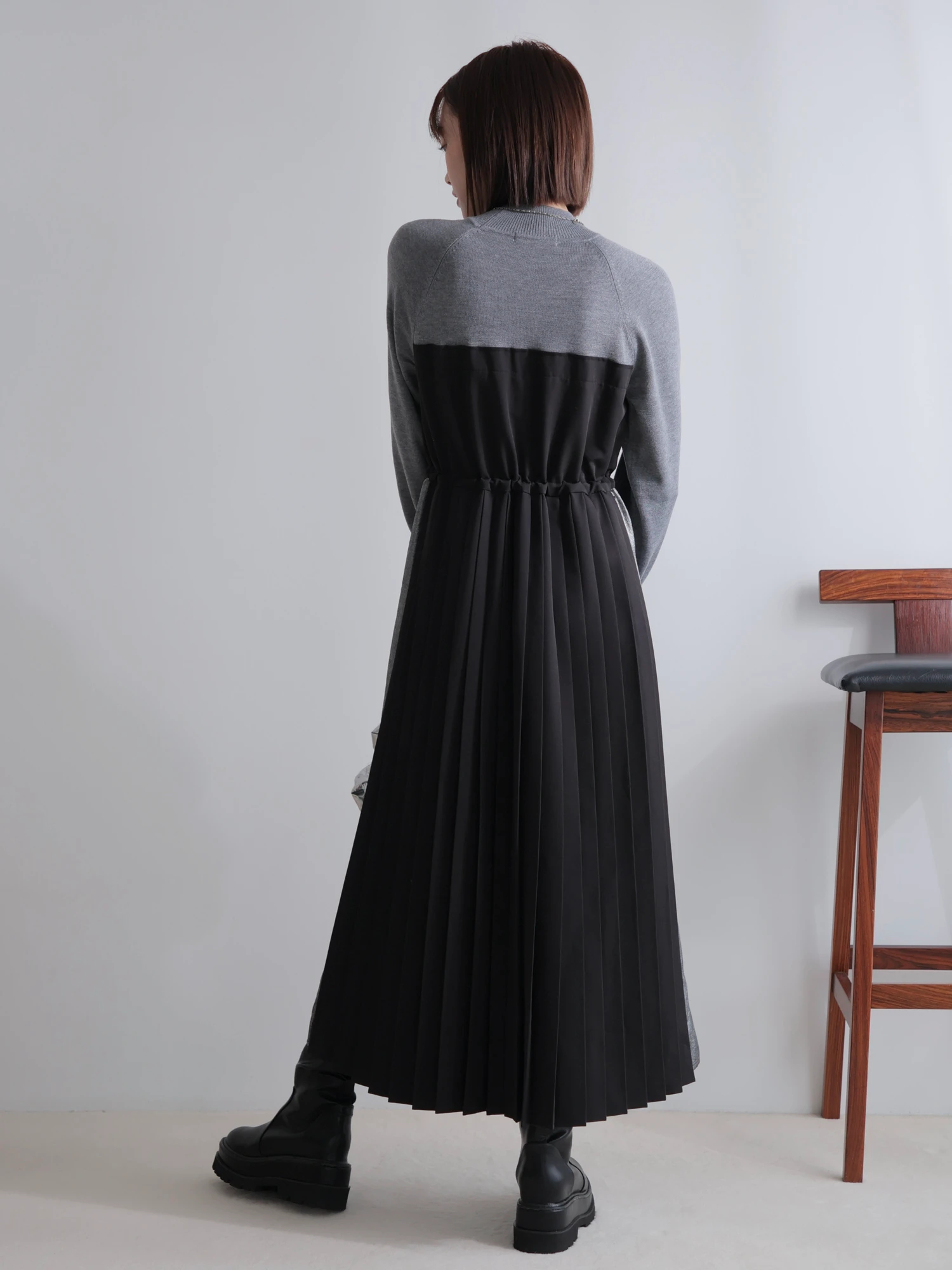 LADYMADE（レディメイド）｜ ニットドッキングプリーツワンピース