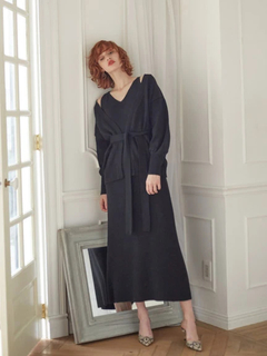 sacai サカイ ボリューム 切替ワンピース sacai/サカイ】アシンメトリーパフスリーブマキシワンピースが