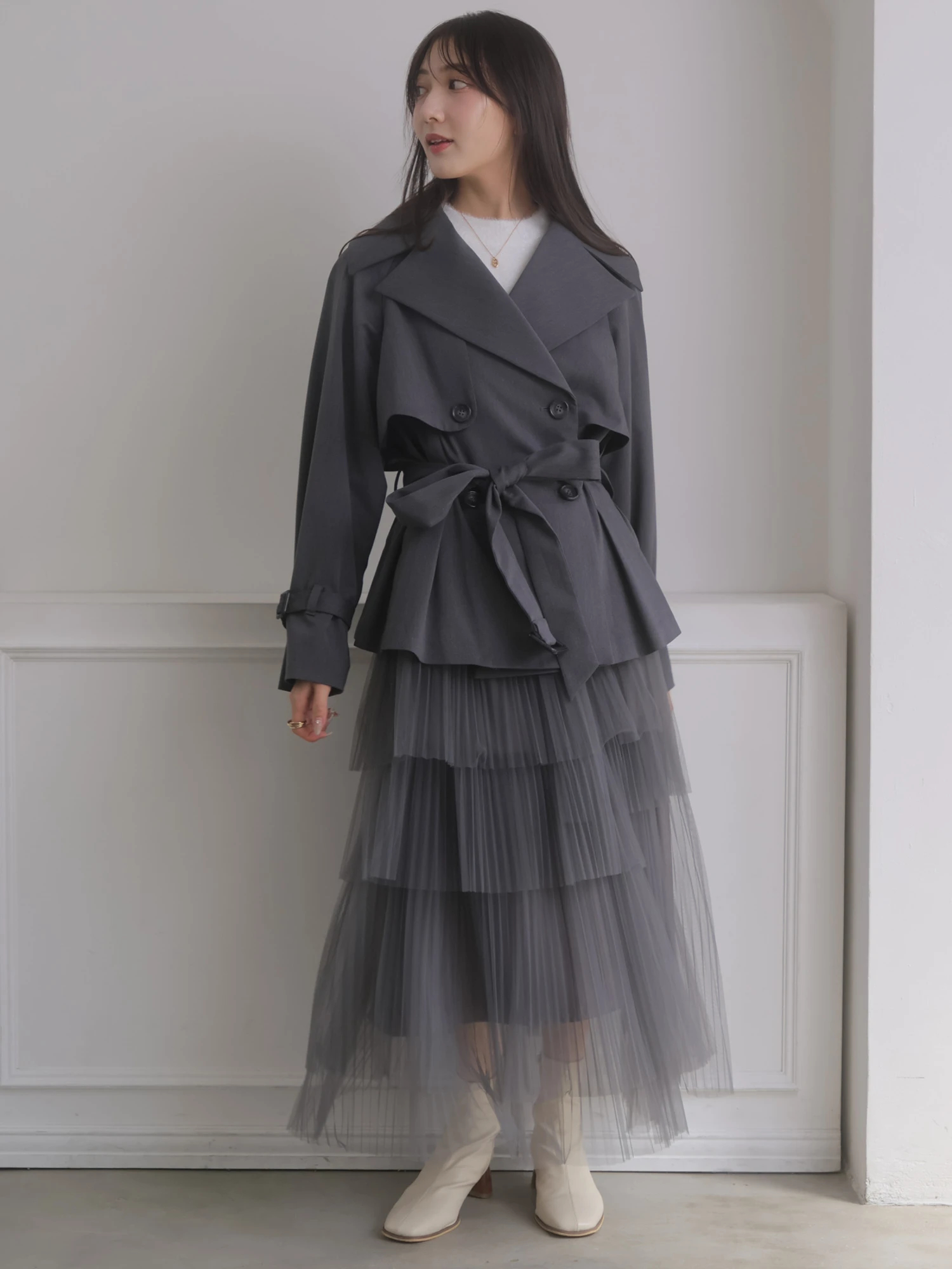 NOELA（ノエラ）｜ ショートトレンチコート アイテムの詳細