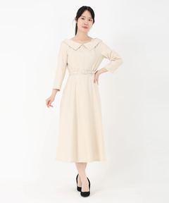 衿つきフィット＆フレアーワンピース